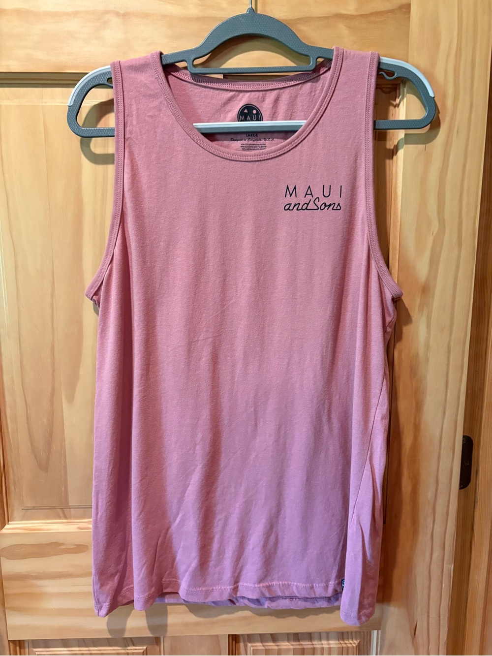 Maui and Sons Classic Cookie Logo Tank Top pink mens L or unisex